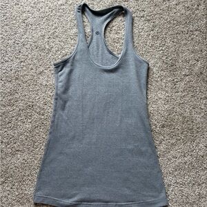 Lululemon Athletica Gray Fitted Sleeveless Tank Top